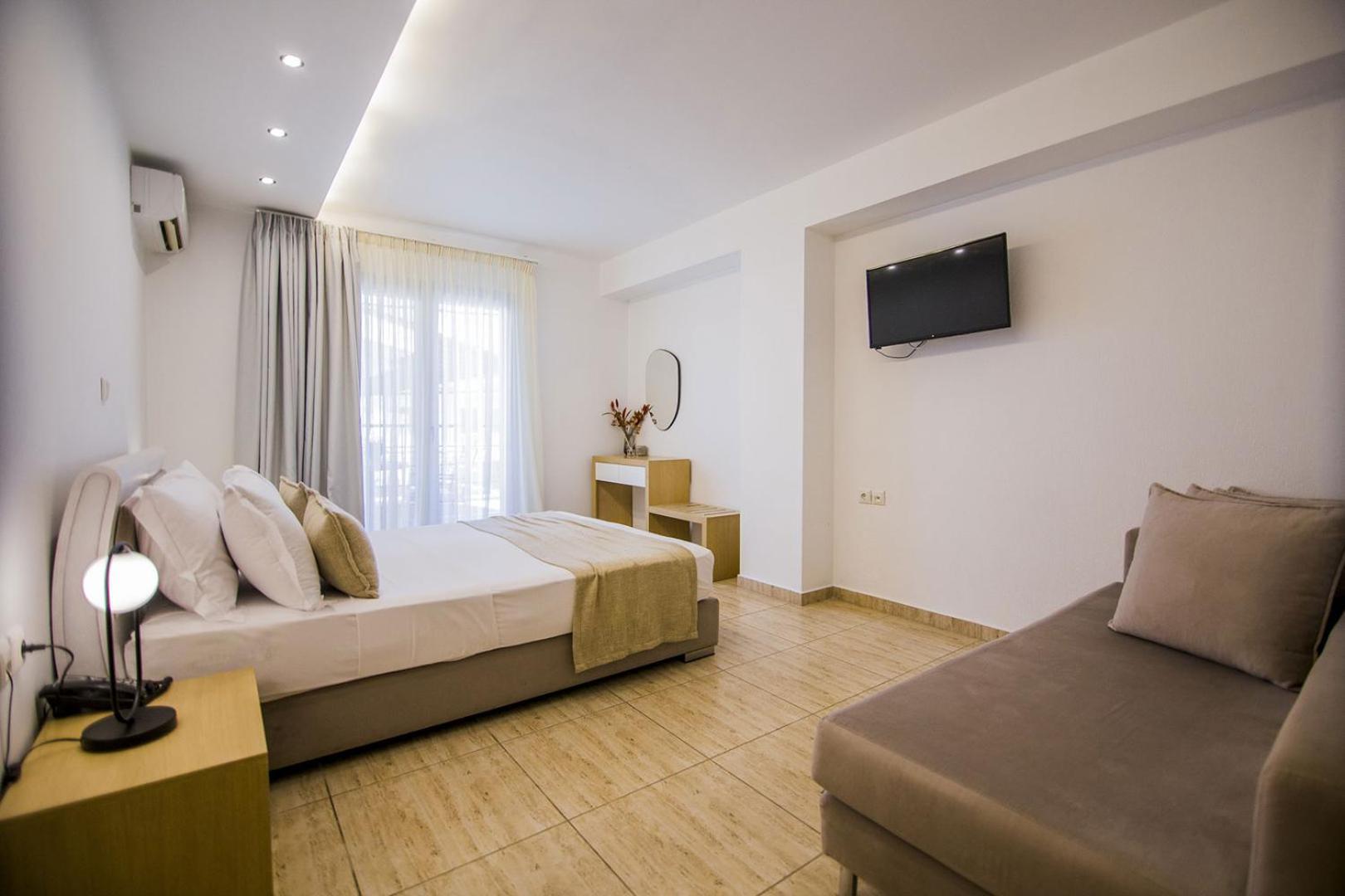 Kasta Beach Hotel Ofrínion Esterno foto