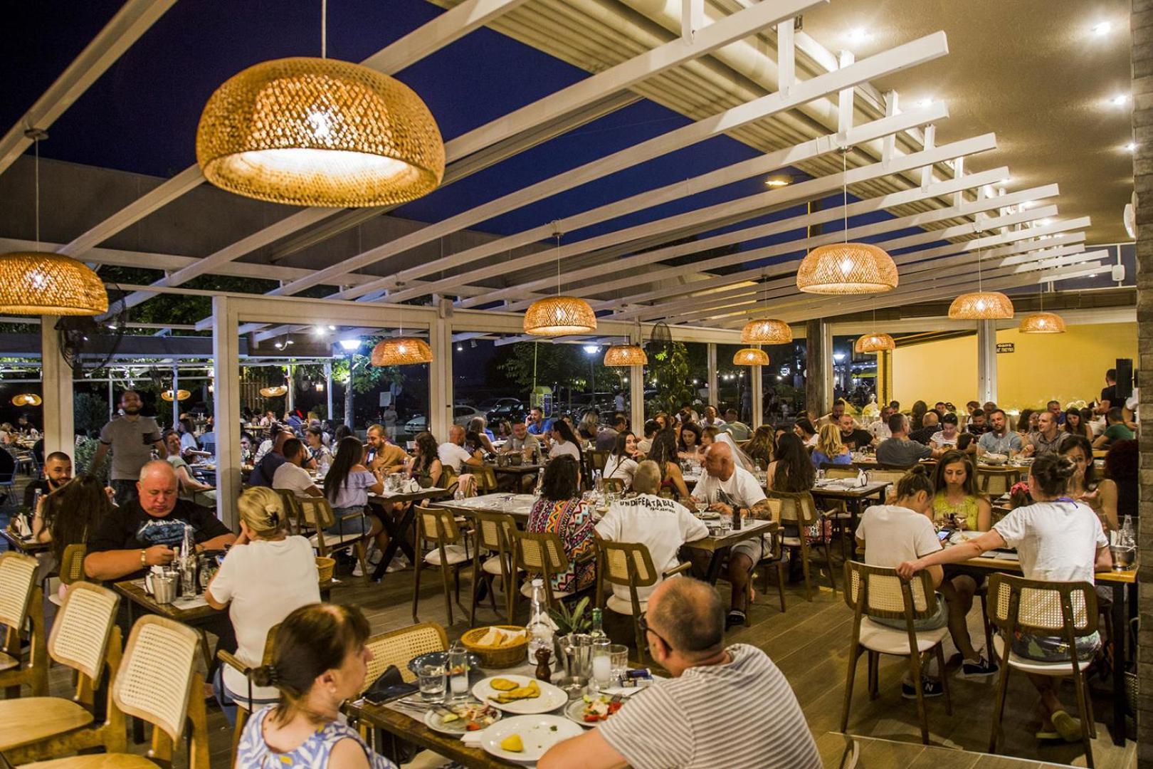 Kasta Beach Hotel Ofrínion Esterno foto